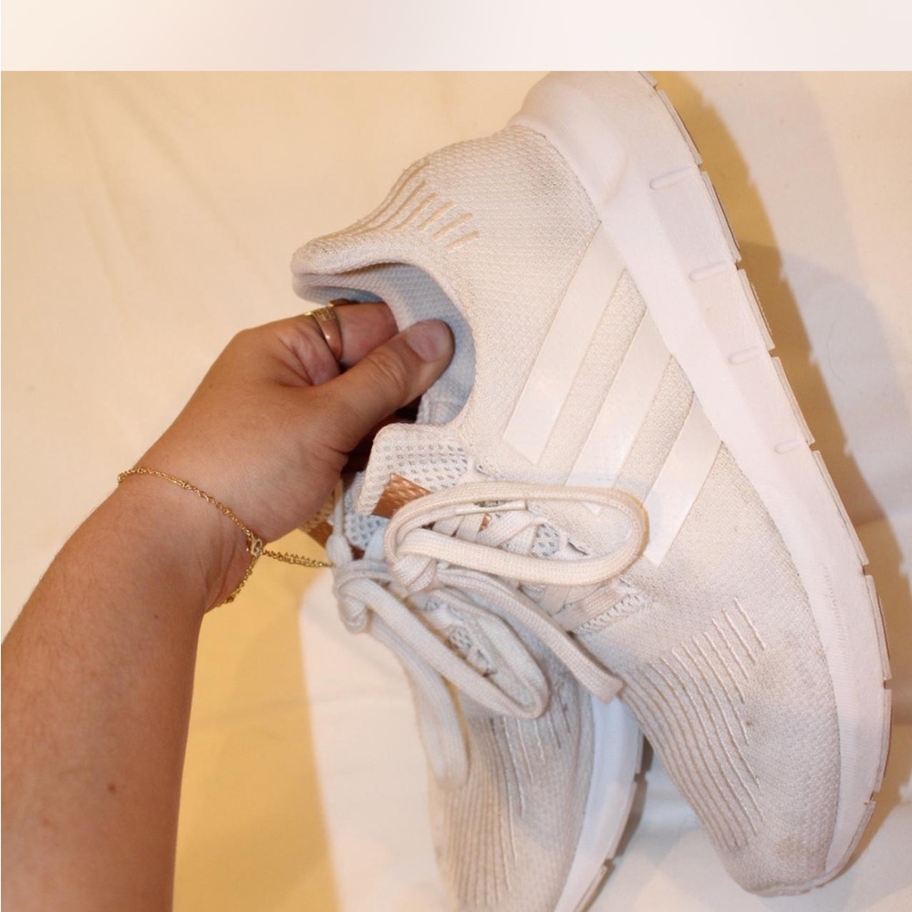 Adidas Cream Knit Sneakers size 7
